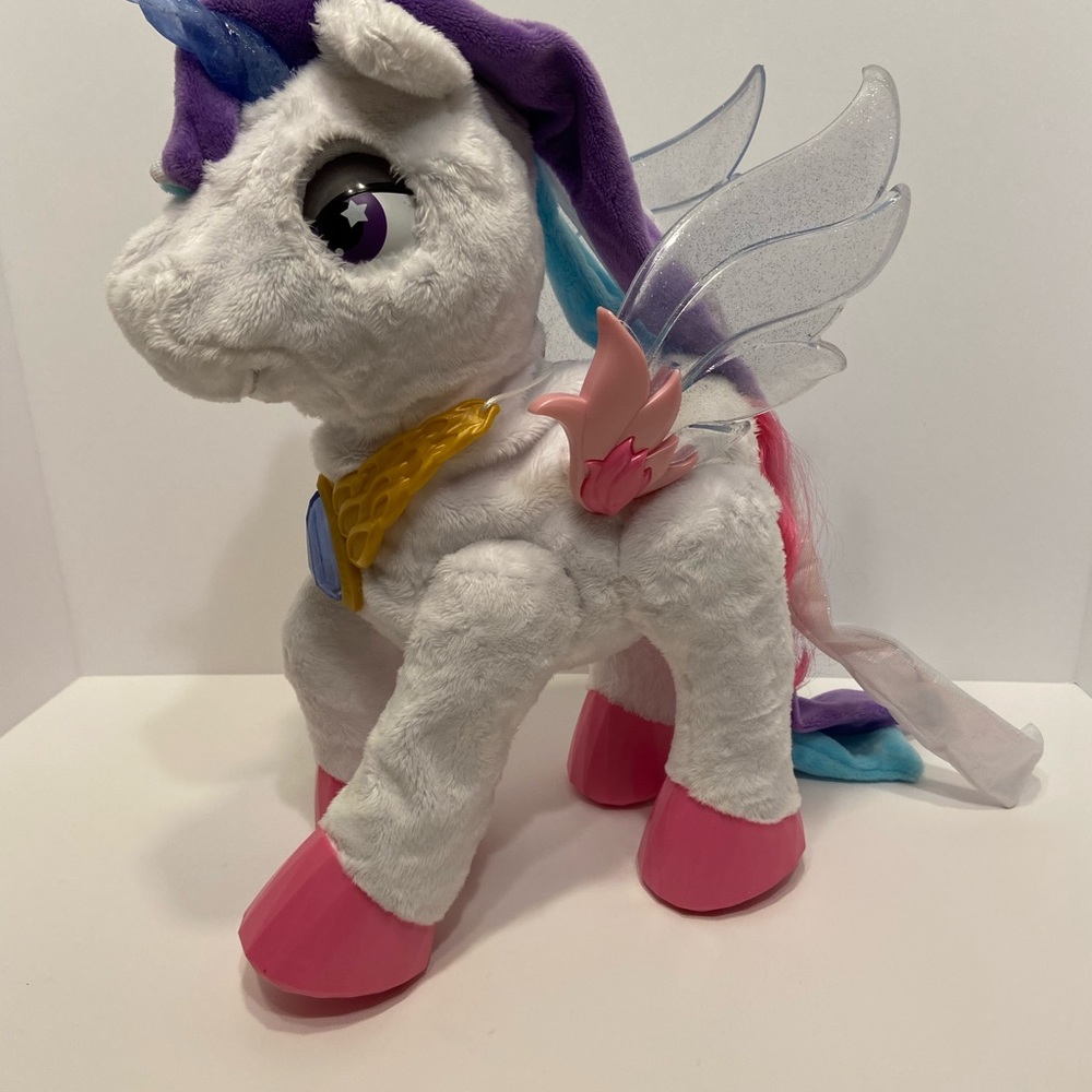 VTech Myla The Magical Talking Unicorn Toy Unicorn Model